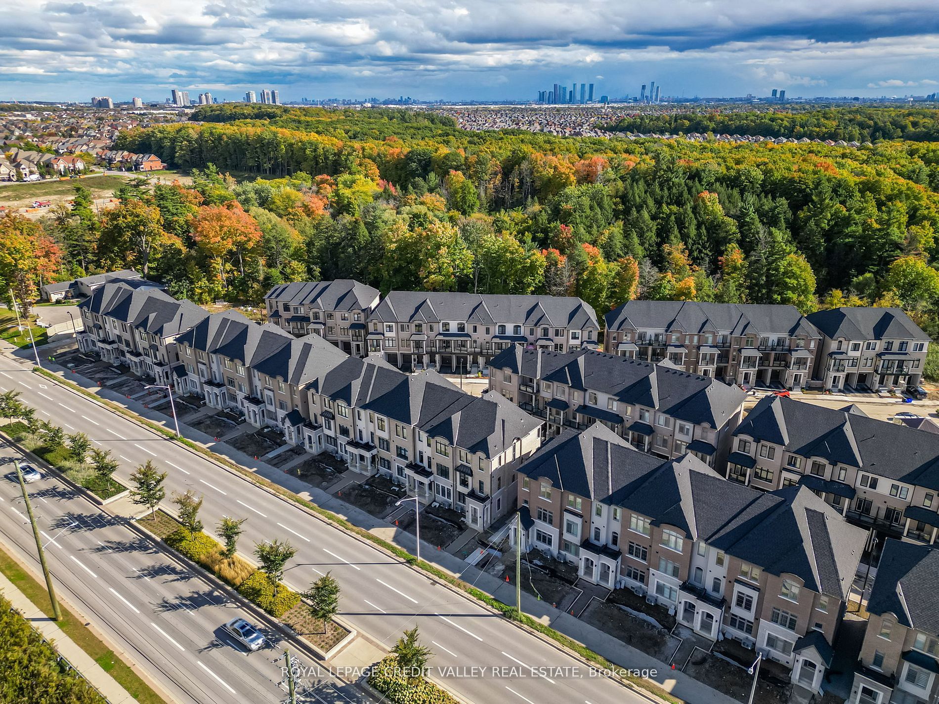 Additional image 2 of 99 Archambault Way, Vaughan, ON, L4L 1A6