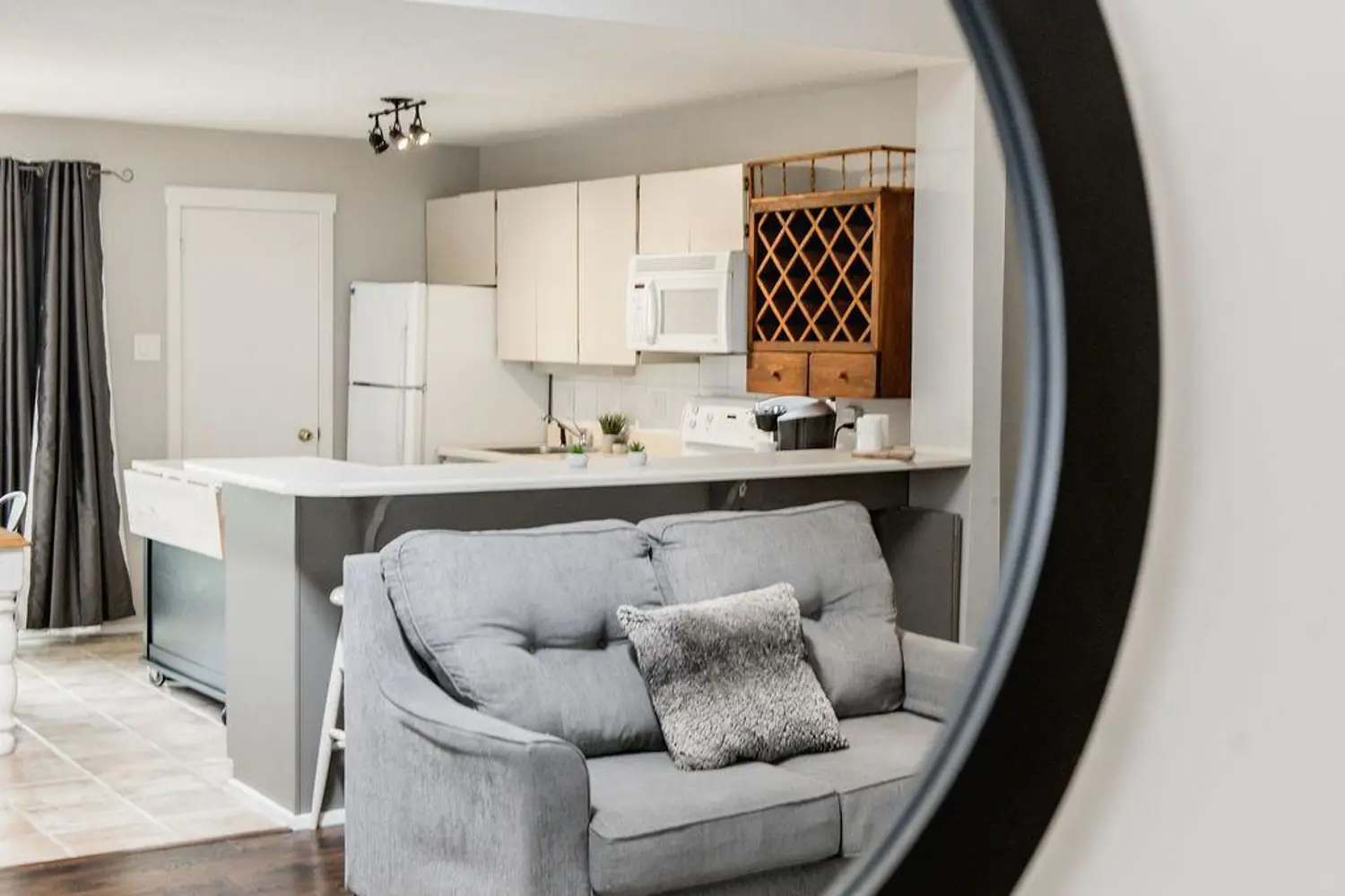 Additional image 14 of 214 Escarpment Crescent 31