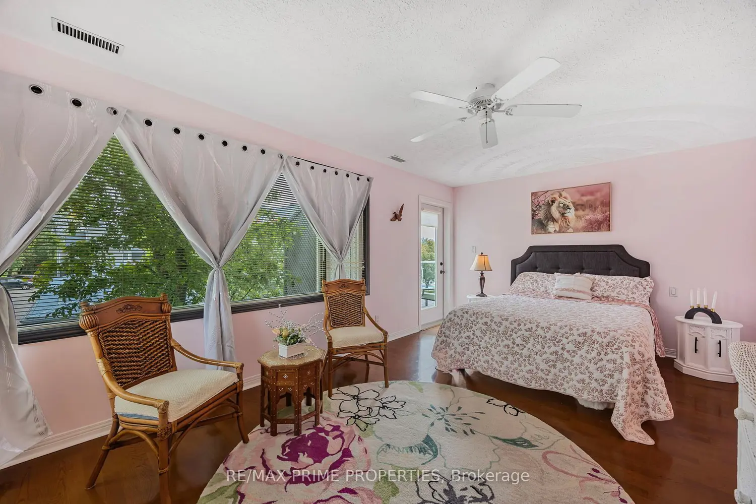 Additional image 11 of 585 Atherley Road 201