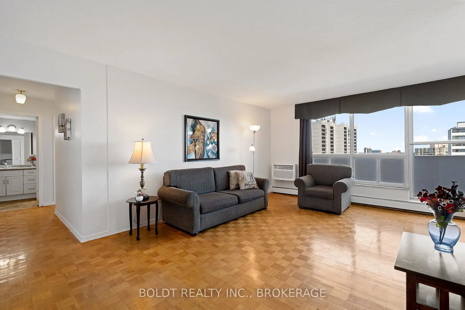 Additional image 7 of 35 Towering Heights Boulevard 1008