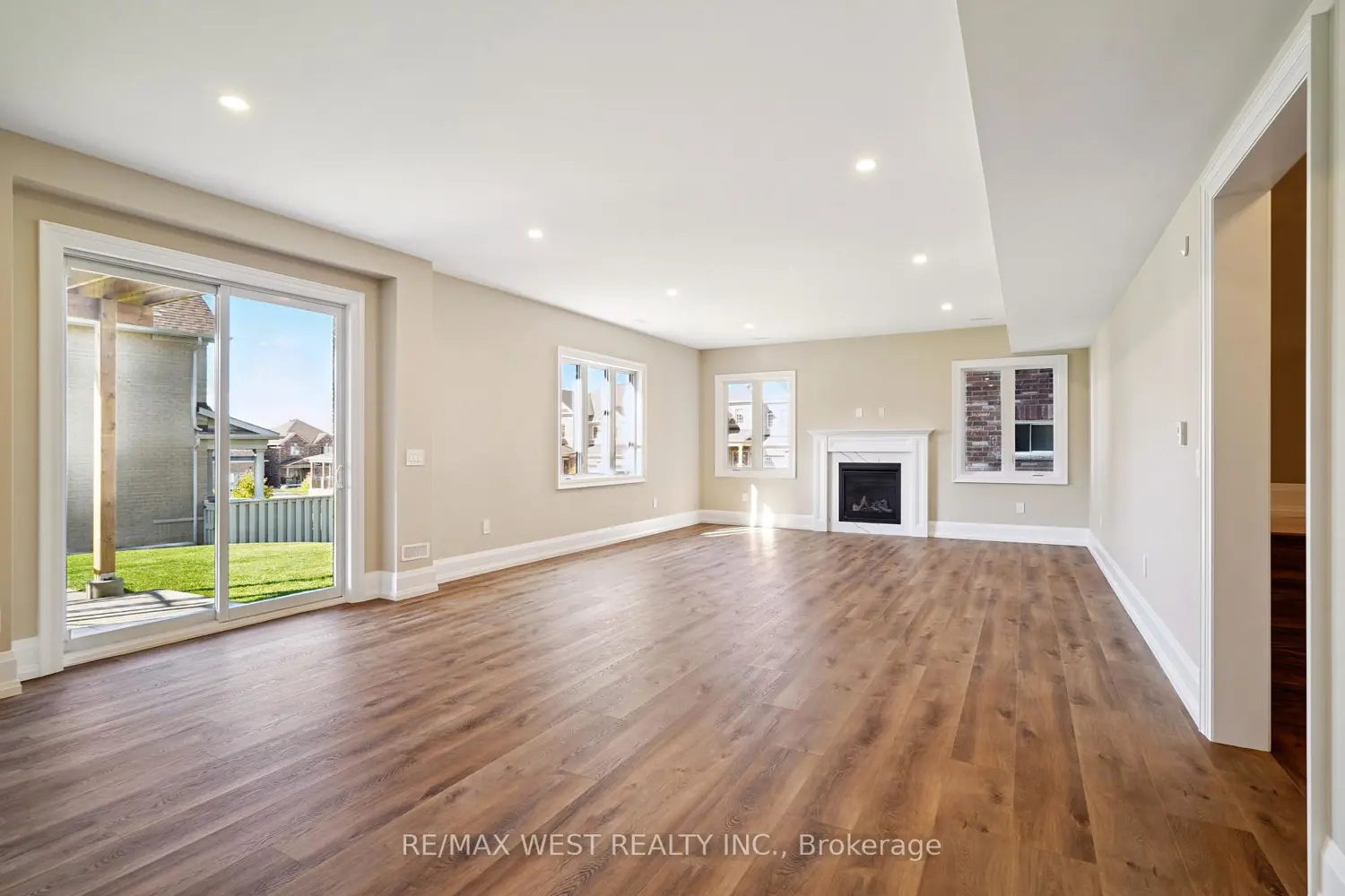 Additional image 10 of 29 W Dykie Court