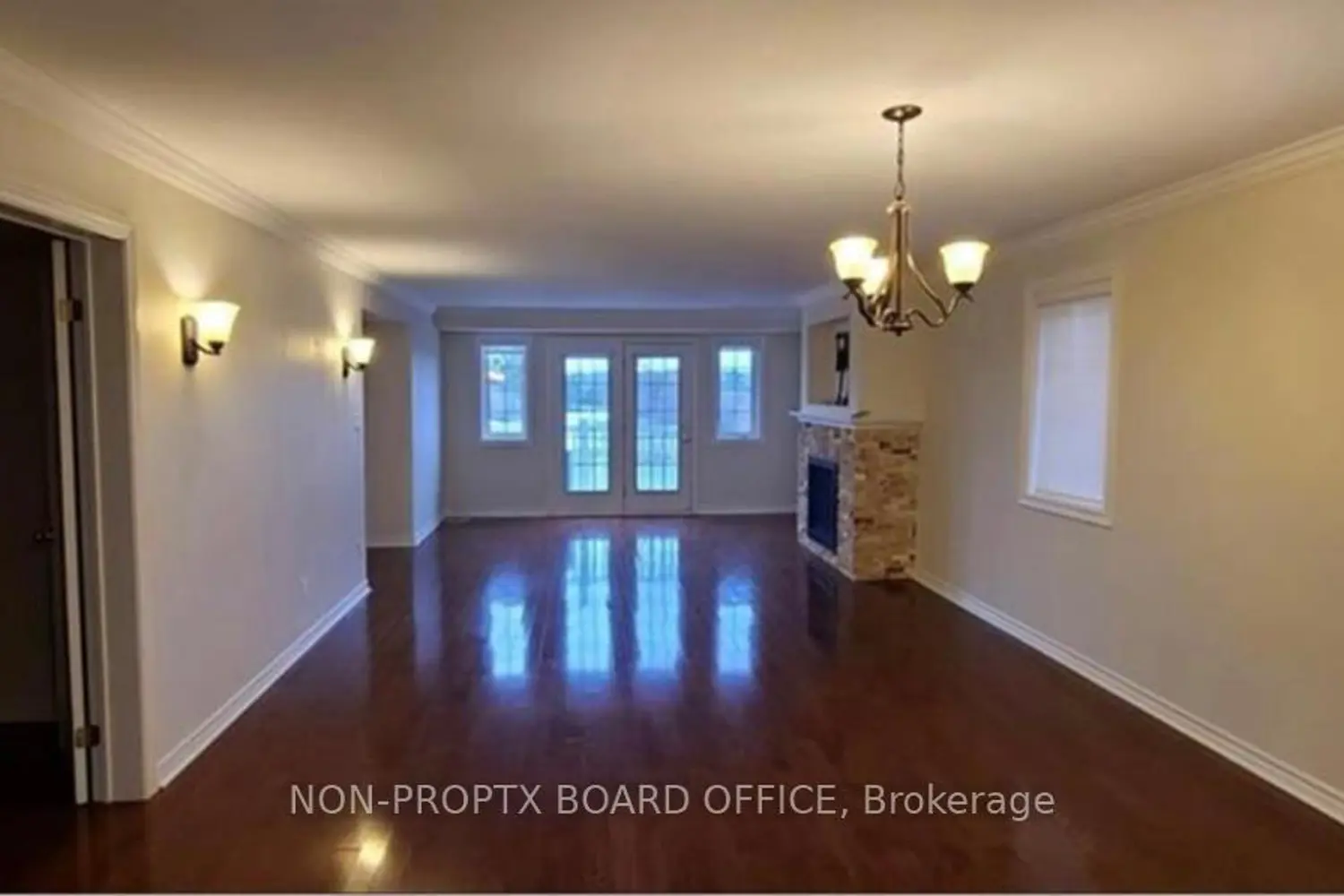 Additional image 19 of 520 Silken Laumann Drive