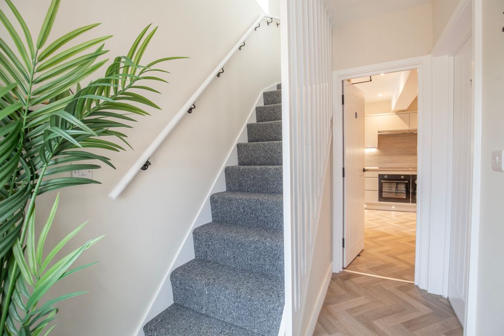 Additional image 8 of 6 bed detached house to rentNewmarket Road, Norwich, Norfolk NR4