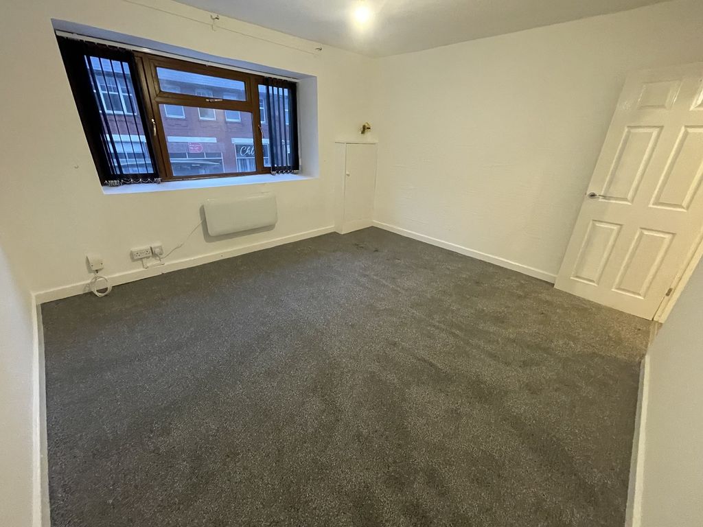 Additional image 6 of 2 bed flat to rentNeath Road, Briton Ferry, Neath, Neath Port Talbot. SA11
