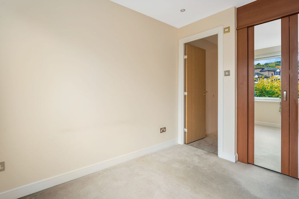 Additional image 16 of 2 Bed Flat, Meggetland View, EH14, N1 7GU