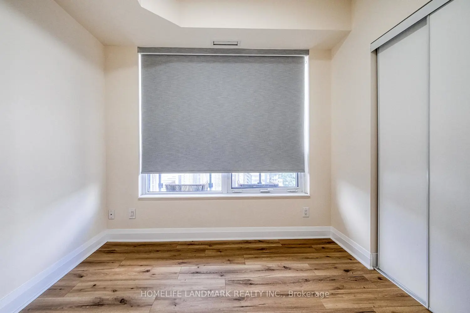 Additional image 17 of 5 Sheppard Avenue 4123