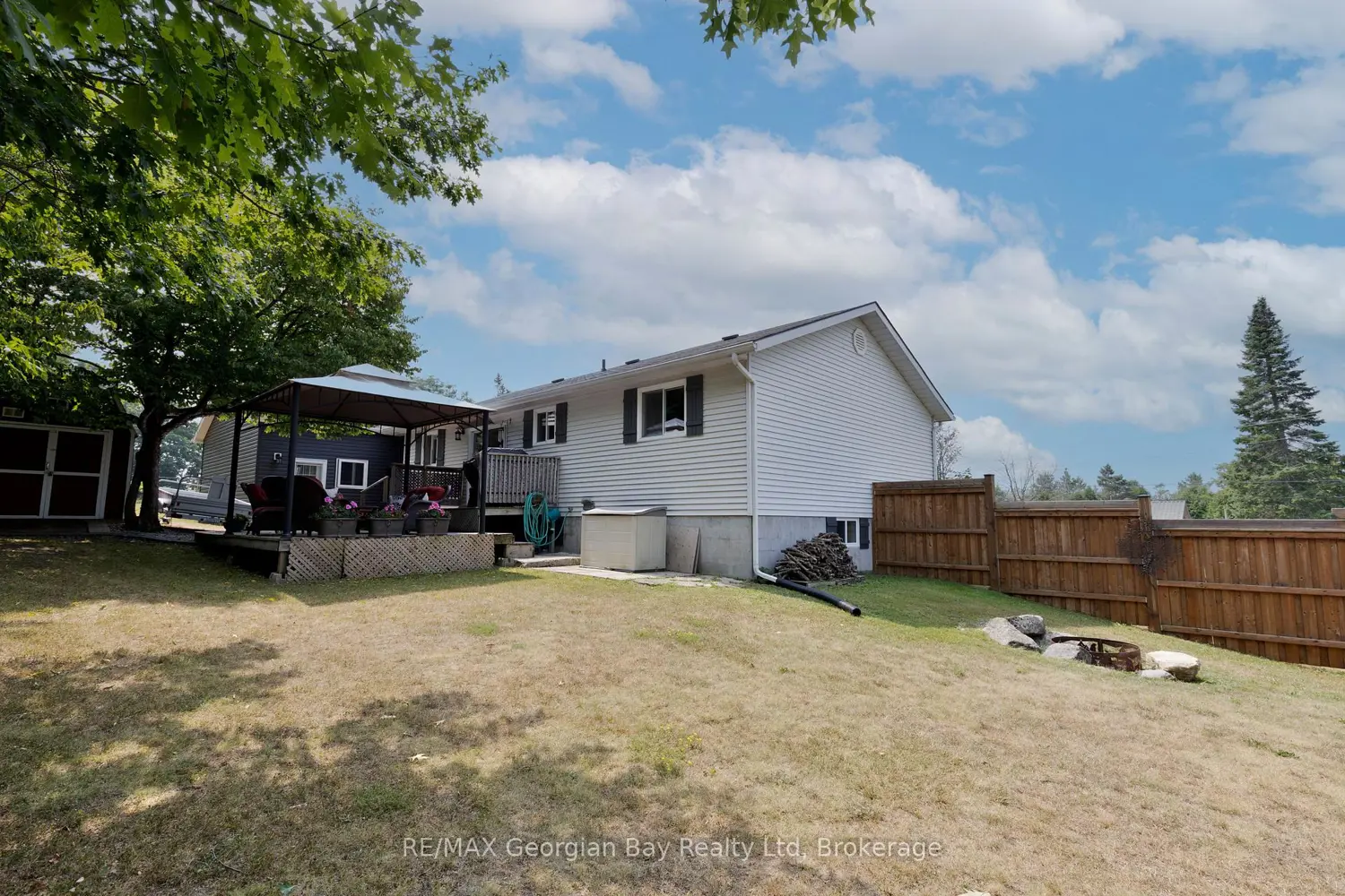 Additional image 13 of 5 Easton Avenue