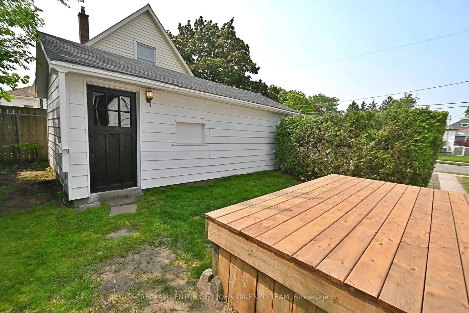 Additional image 19 of 52 Woodworth Avenue