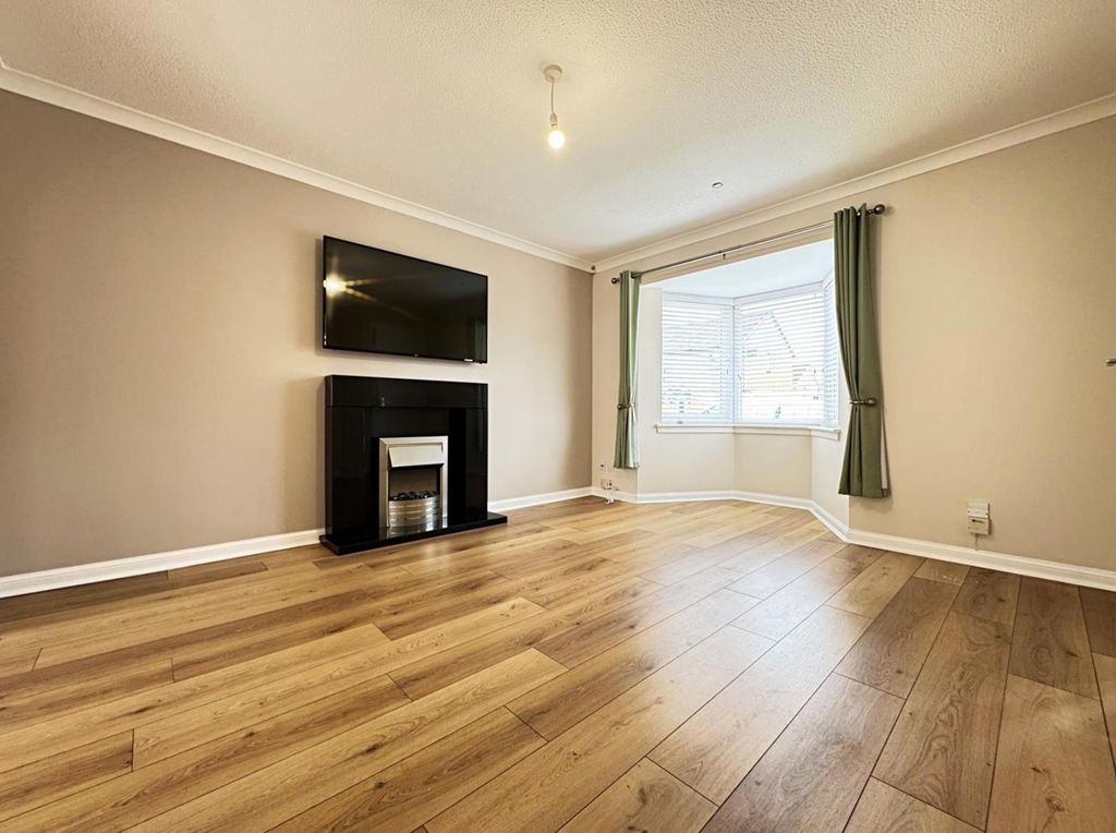 Additional image 2 of 3 bed semi-detached house to rentCallaghan Wynd, Blantyre, Glasgow G72