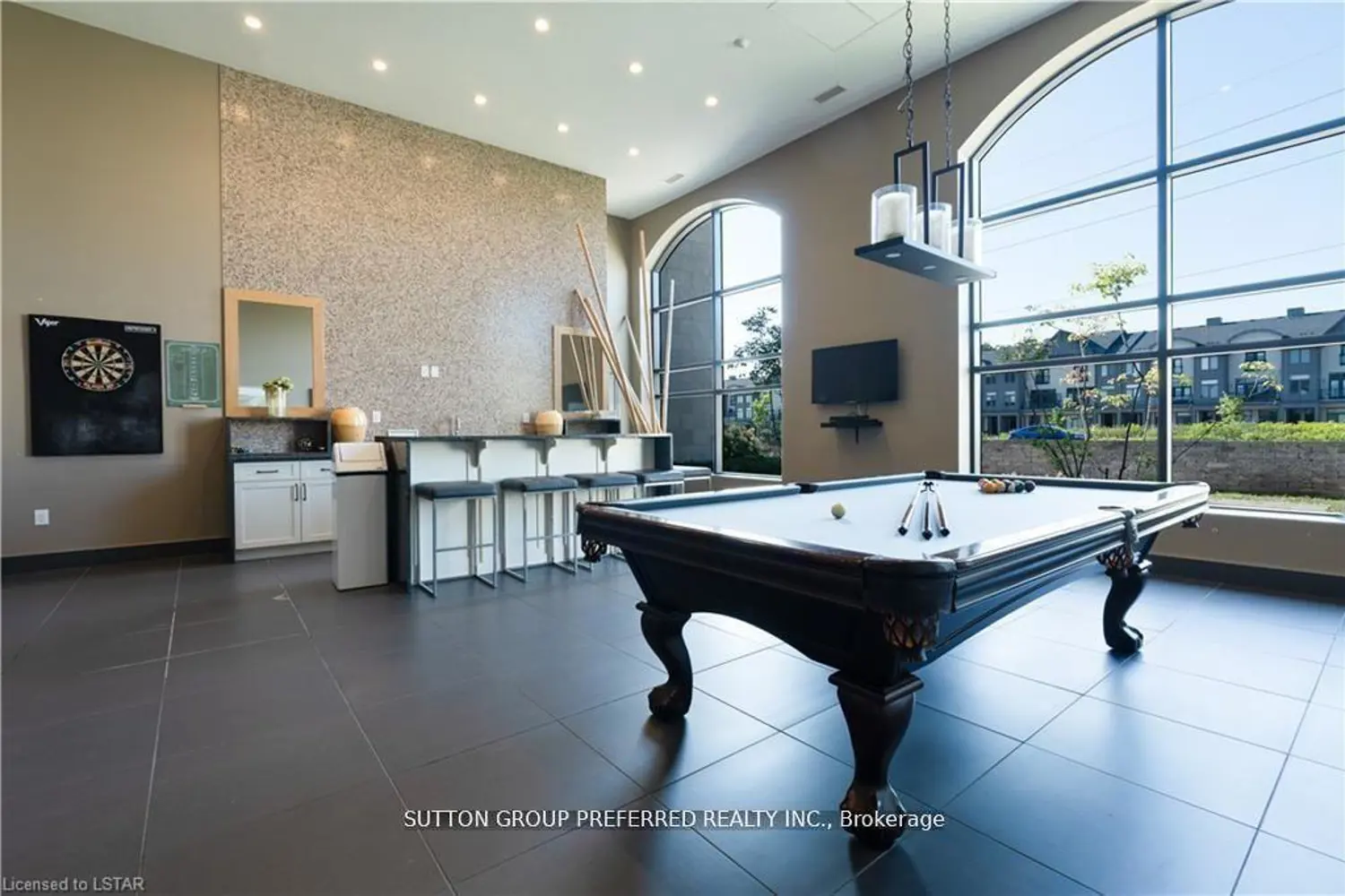 Additional image 10 of 260 Villagewalk Boulevard 308