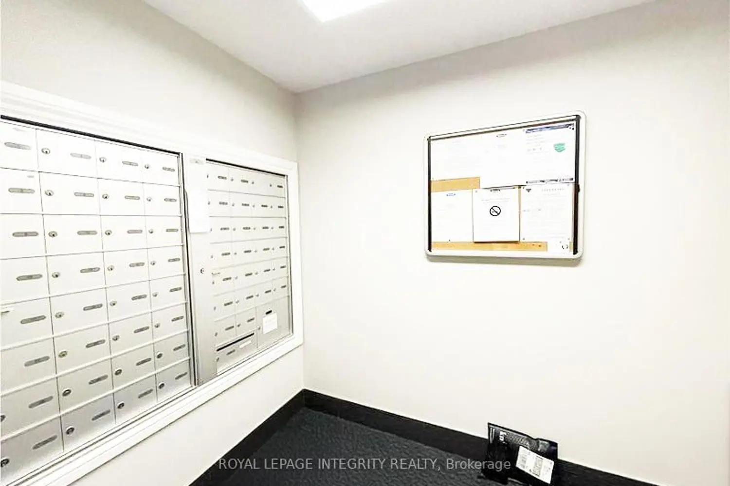 Additional image 11 of 3684 Fallowfield Road 213