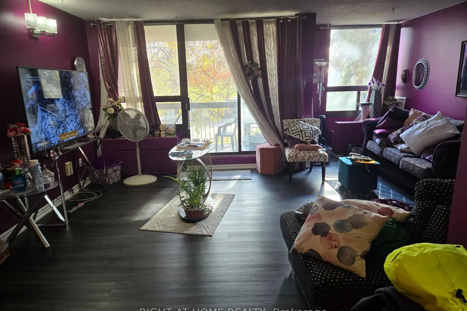 50 Mississauga Valley Boulevard 114