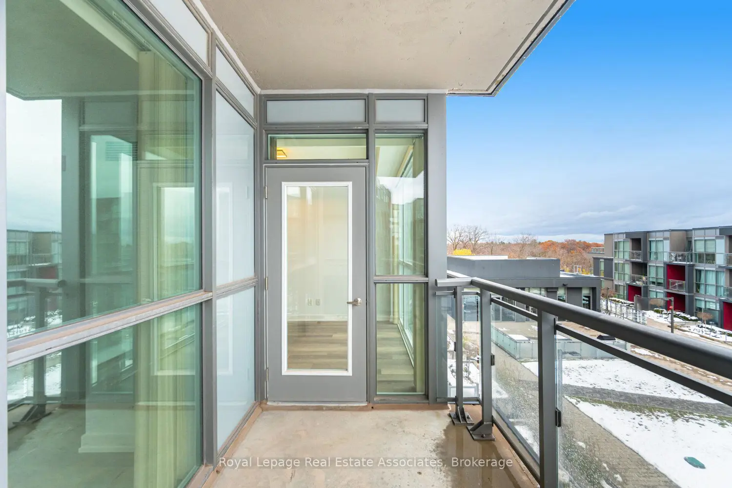 Additional image 14 of 5240 Dundas Street B401