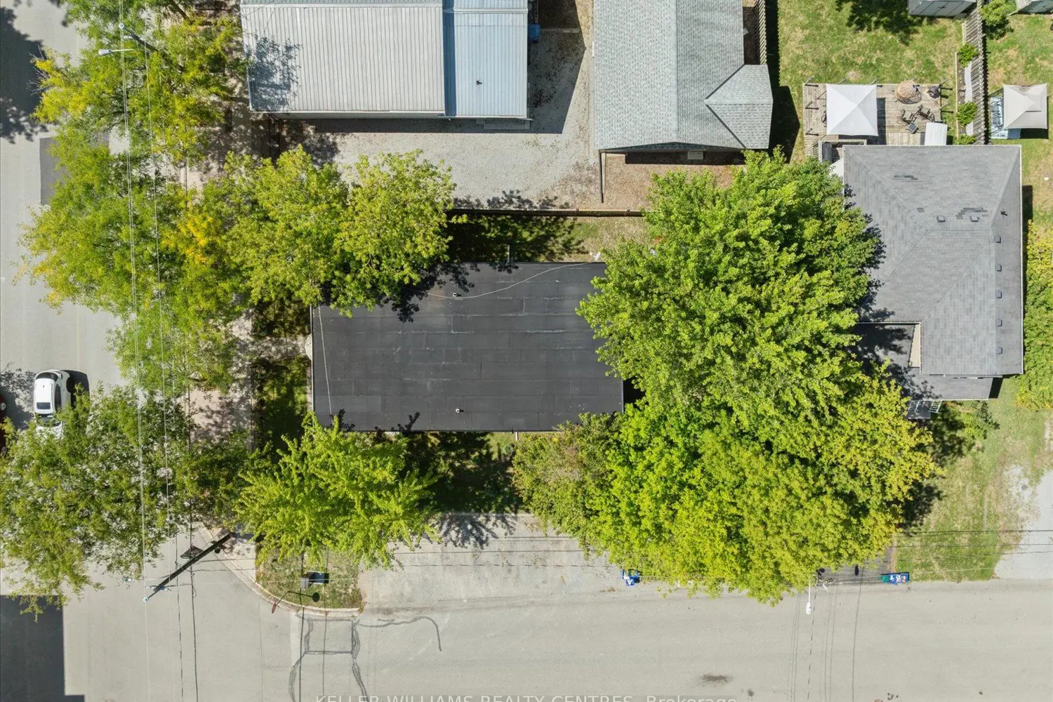 Additional image 6 of 948 Lake Drive