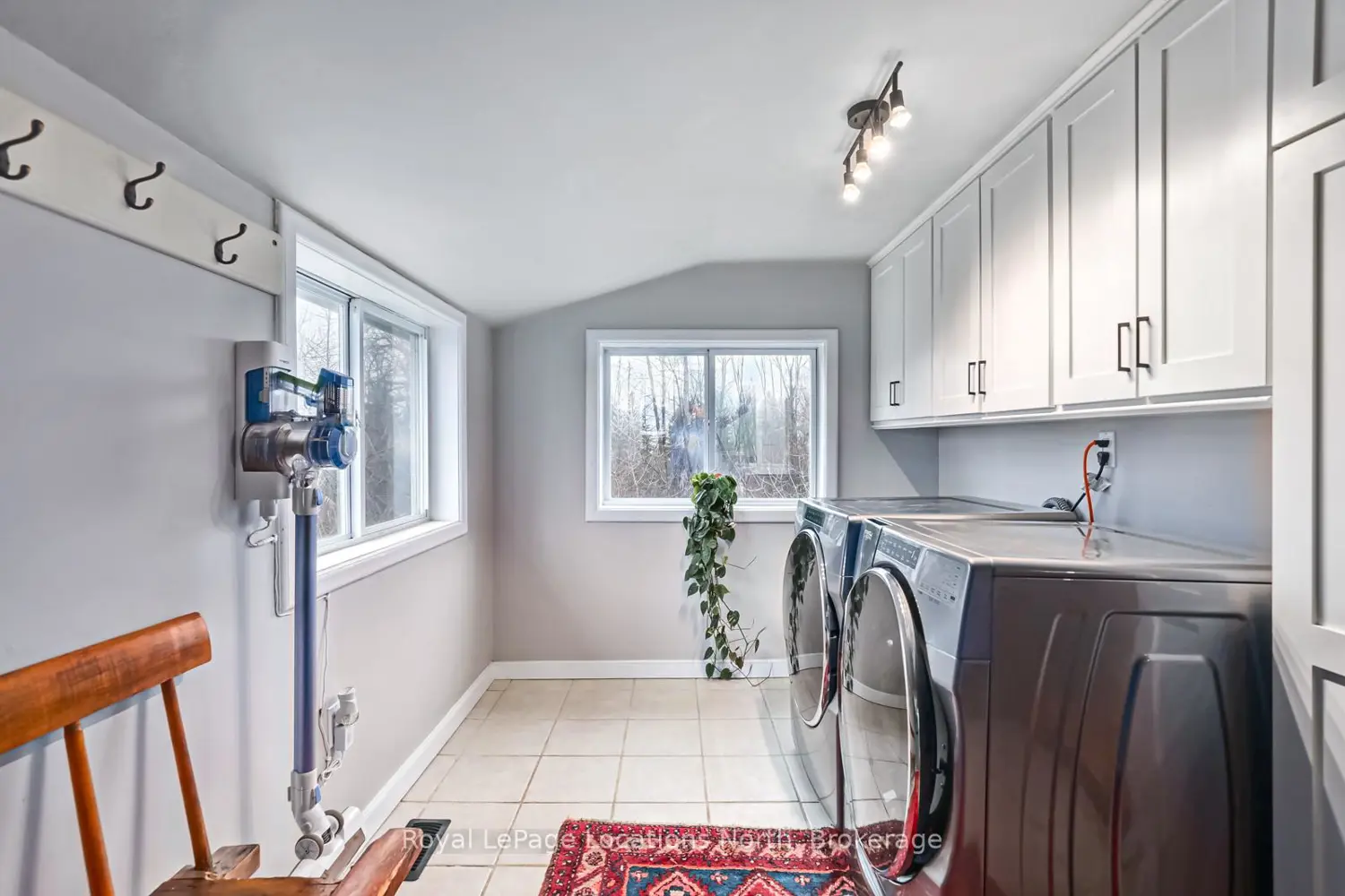 Additional image 15 of 209009 26 Highway