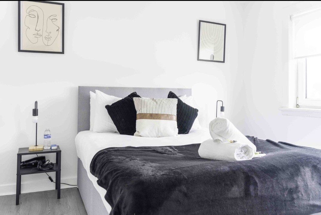 Additional image 2 of 2 Bed Semi-Detached House, Glentarbert Road, G73, N1 7GU