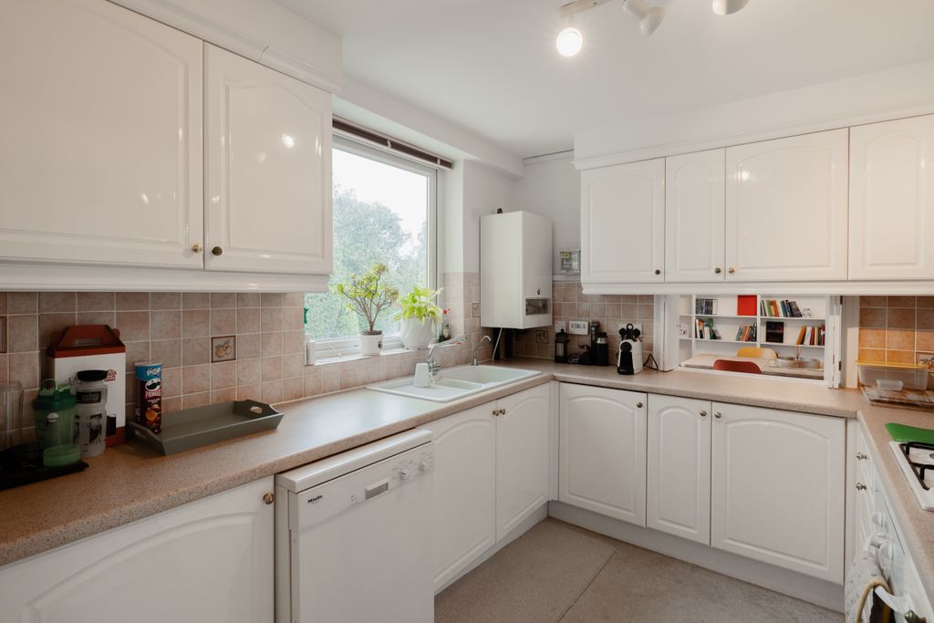Additional image 17 of 2 bed flat to rentLa Rue A Don, Grouville, Jersey JE3