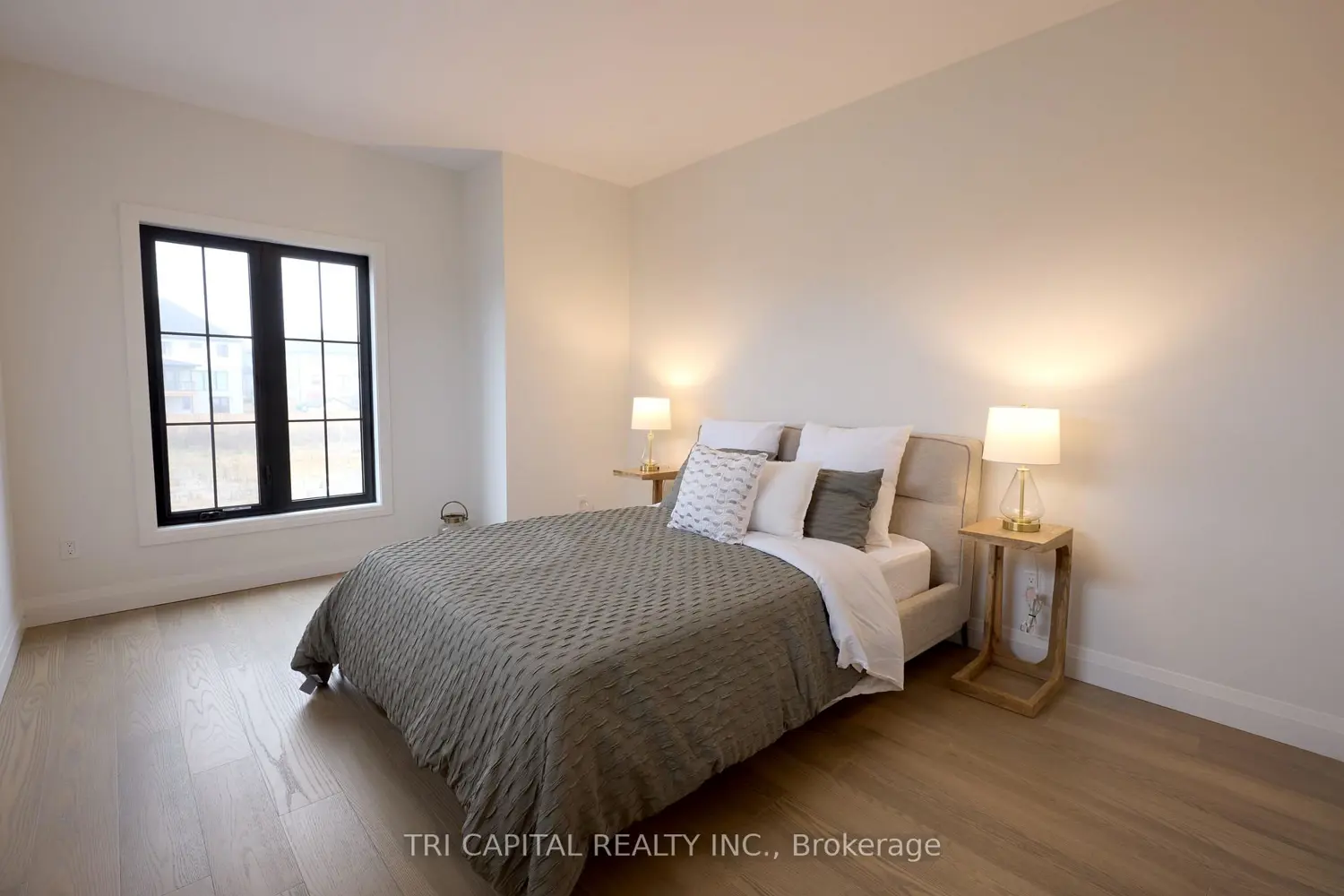 Additional image 11 of 3425 Grand Oak Crossing 31