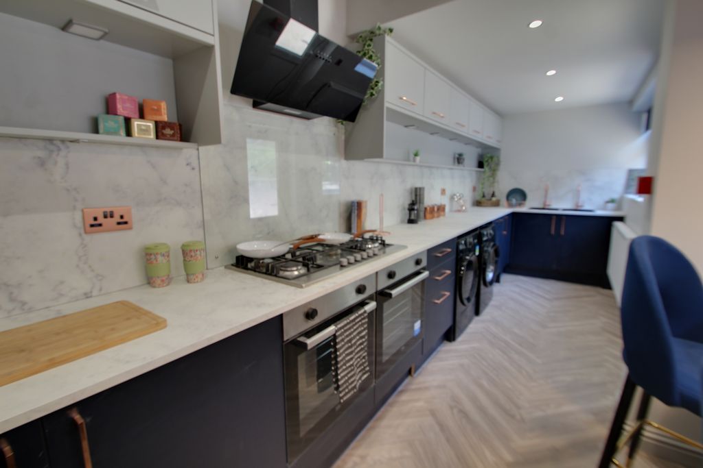 7 bed shared accommodation to rentBrazil Street, Leicester LE2 photo 2