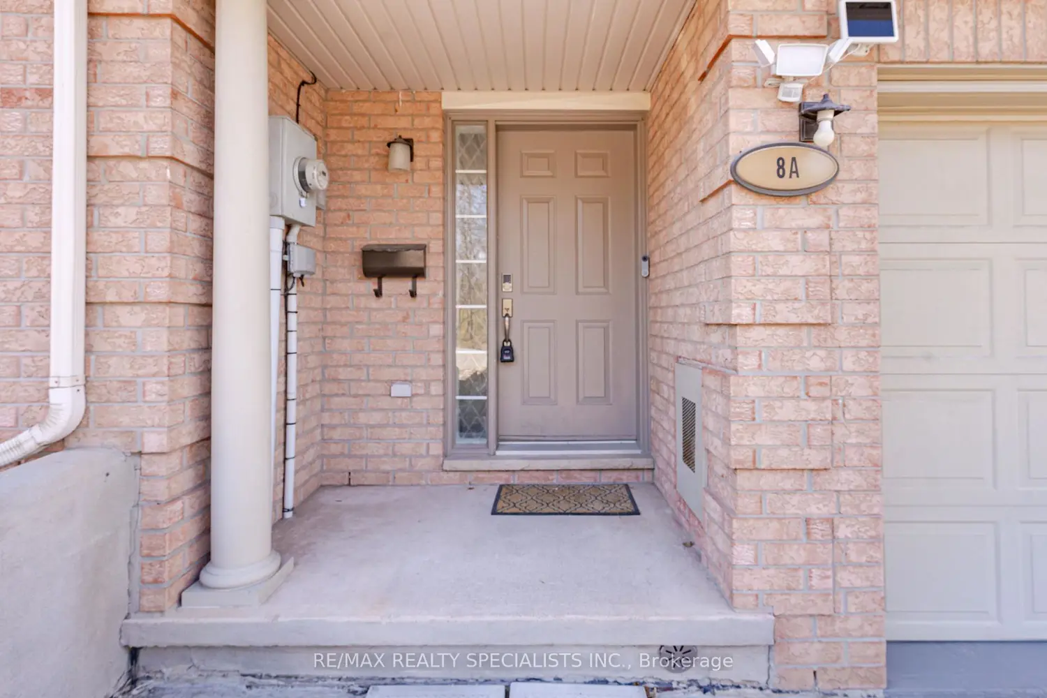 8A Hainer Street