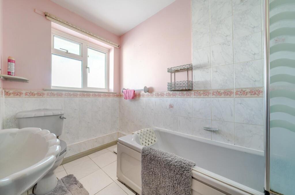 Additional image 12 of Behind Hayes Lane, South Cheriton