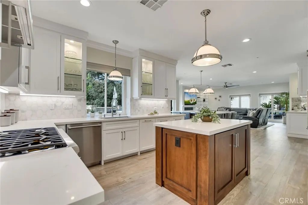 Additional image 21 of 7179 Las Brisas, La Verne, CA 91750