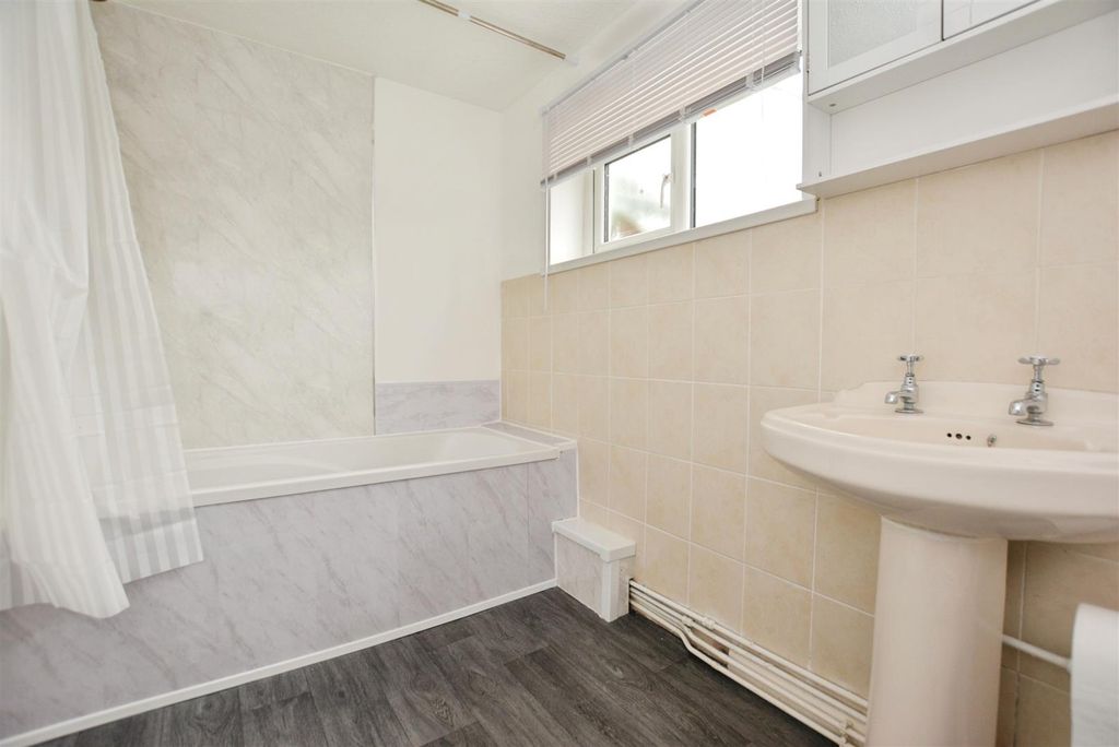 Additional image 9 of 2 bed flat to rentBrooklands Avenue, Broughton, Brigg DN20