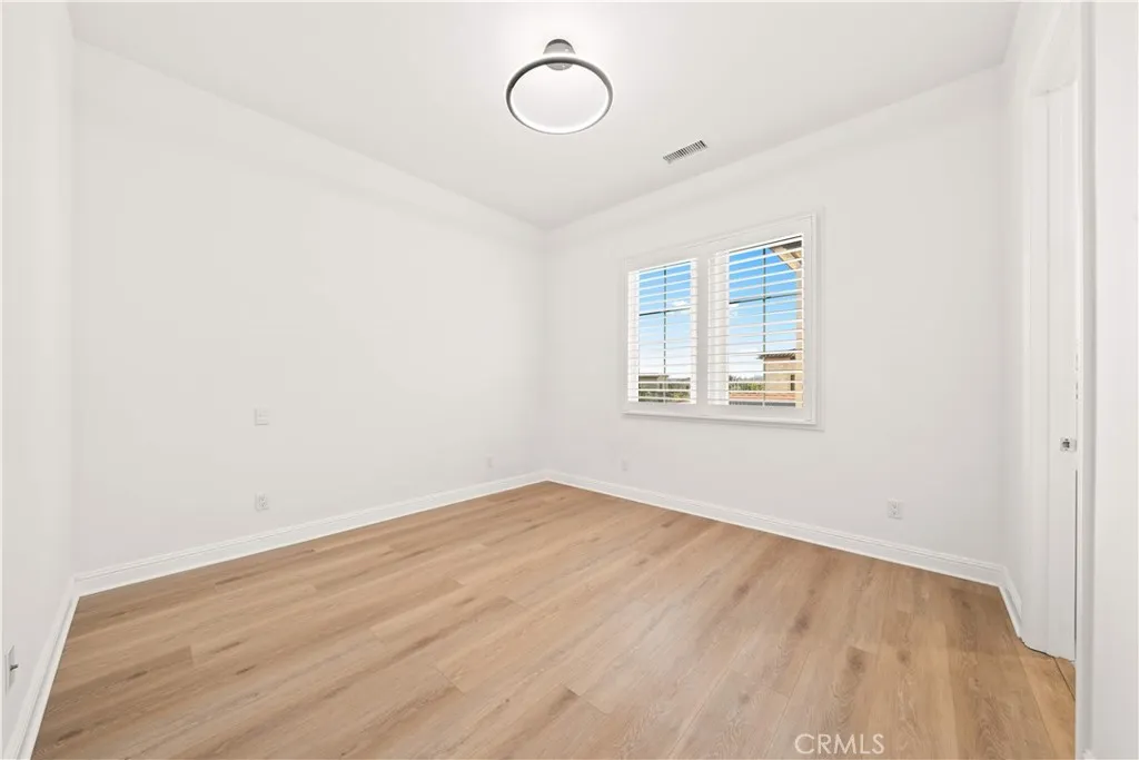 Additional image 58 of 221 Clear Fls, Irvine, CA 92602