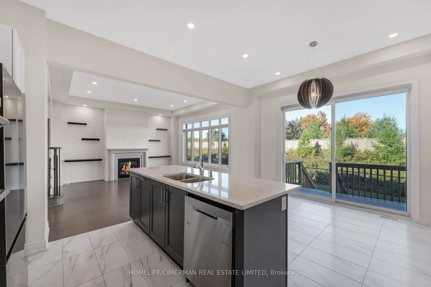 Additional image 3 of 99 Black Walnut Court