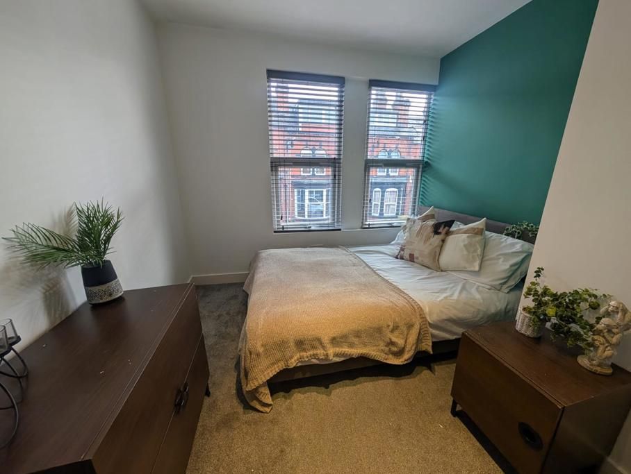 Additional image 9 of 8 bed terraced house to rentNorwood Road, Hyde Park, Leeds LS6