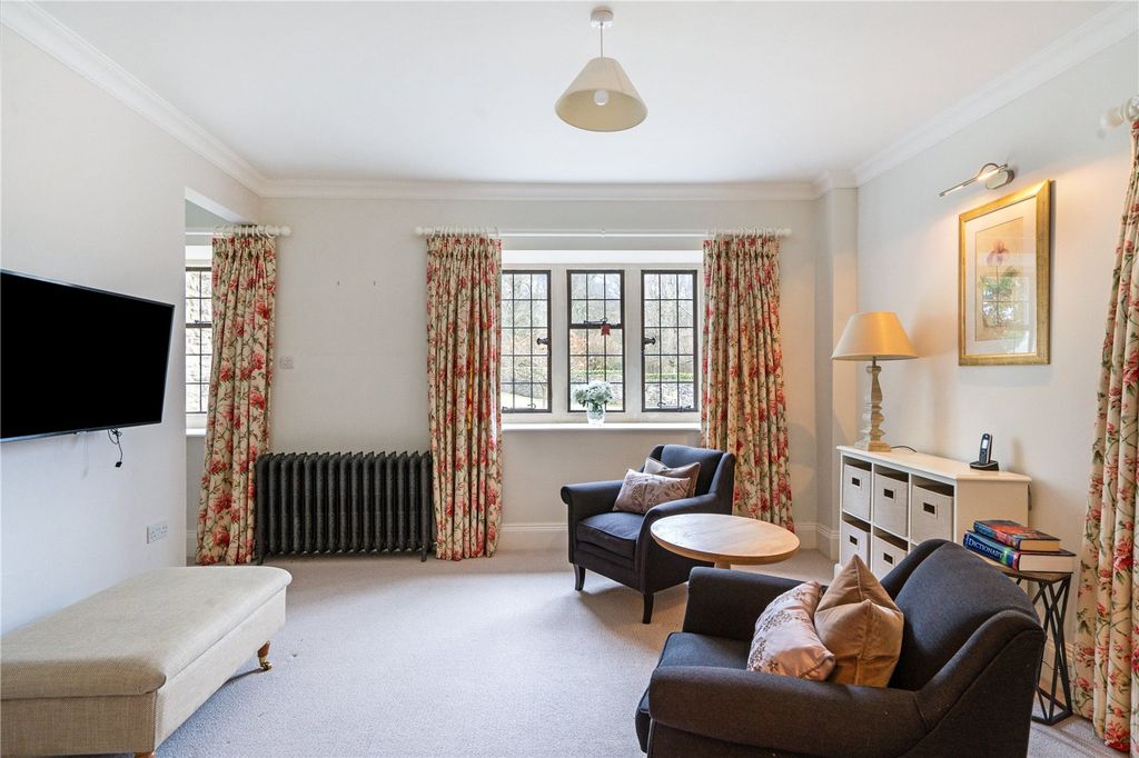 Additional image 20 of 6 bed detached house to rentBagendon, Cirencester, Gloucestershire GL7