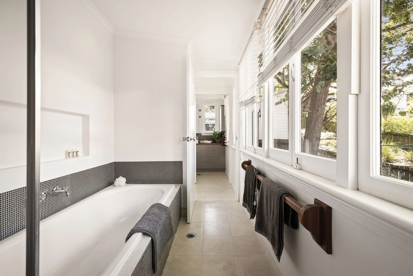 Additional image 25 of 84 Cochrane Street, Red Hill QLD 4059