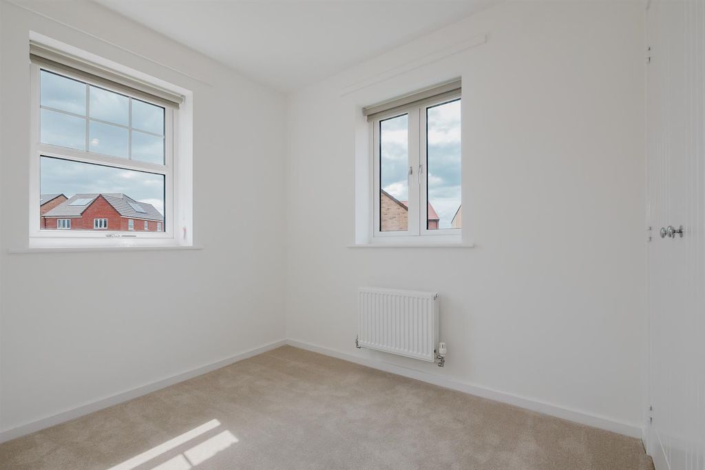 Additional image 18 of 3 bed semi-detached house to rentHampton Green, Peterborough PE7