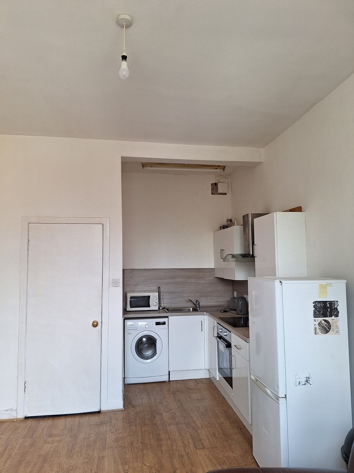 Additional image 4 of 2 Bed Flat, Dorset Street, G3, N1 7GU