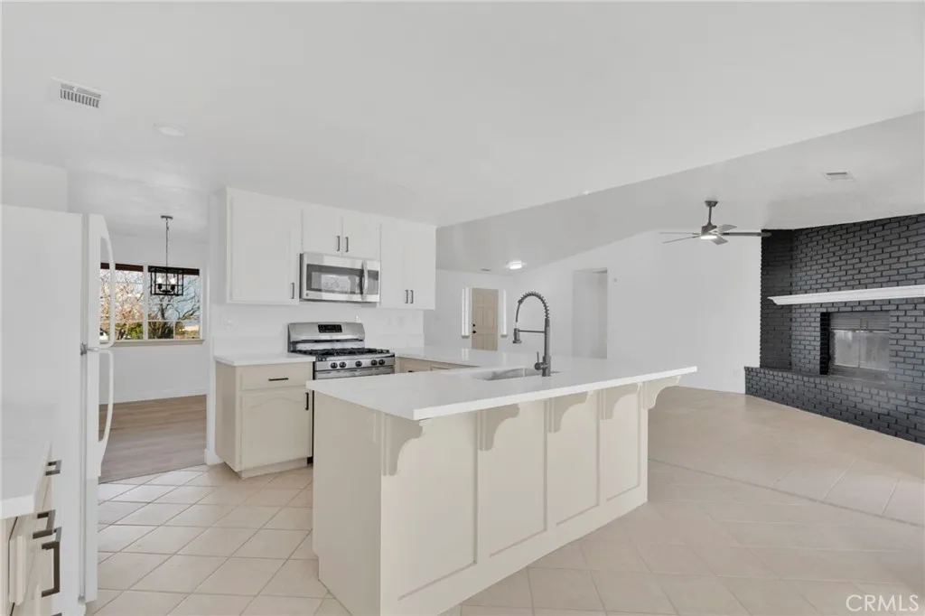 Additional image 21 of 329 Lindero Road, Pinon Hills, CA 92372