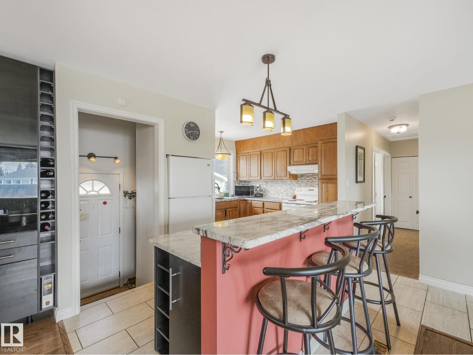 Additional image 6 of 16106 79a Avenue NW, Edmonton, AB, T5R3J1