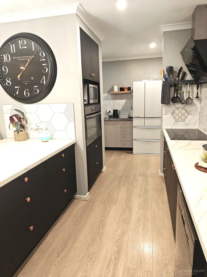 Additional image 39 of 17-19 King Street, Rosedale VIC 3847