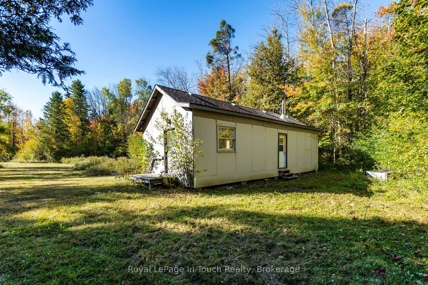 Additional image 11 of 250 Peek-A-Boo Trail