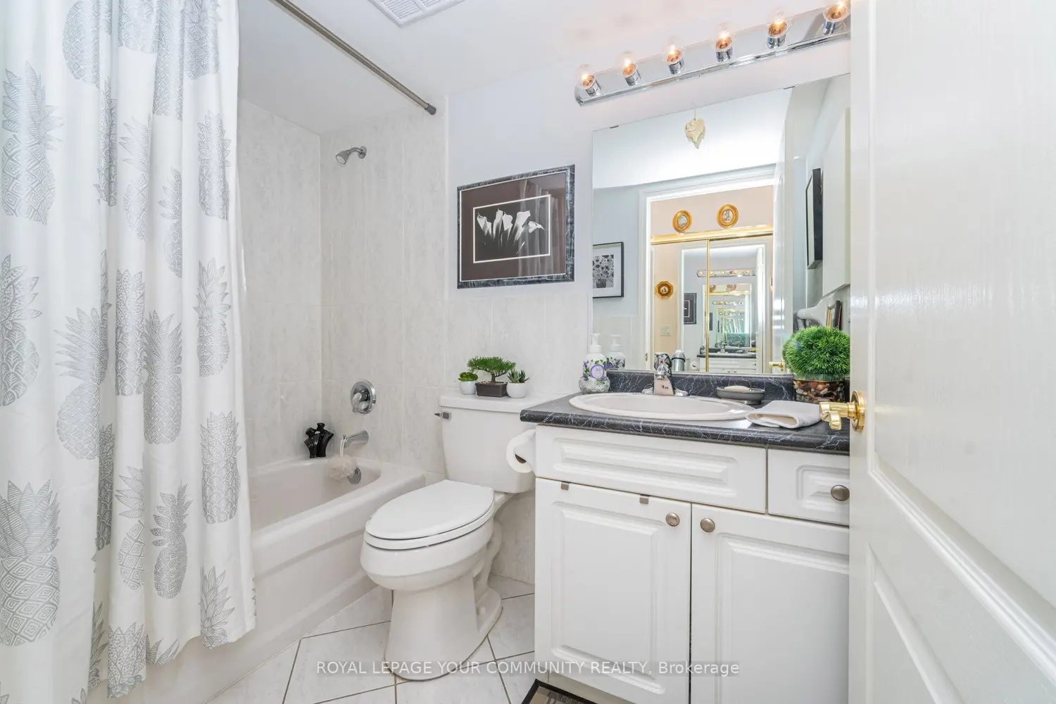 2500 Rutherford Road 218 photo 5