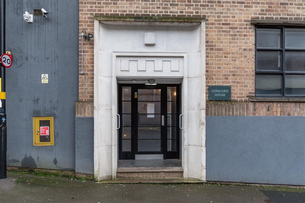 Additional image 32 of 3 bed flat to rentMarshall Street, Birmingham B1