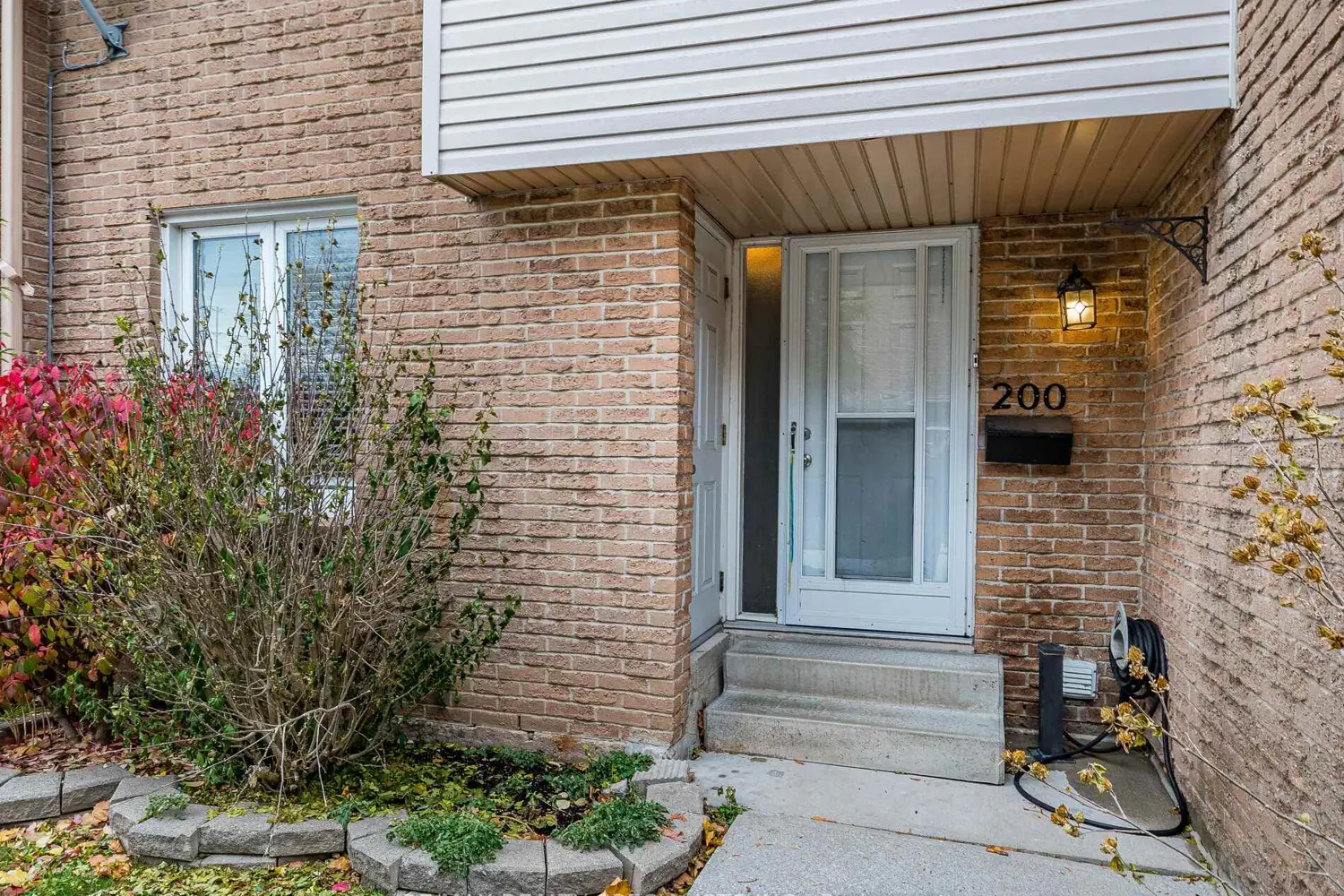 Additional image 2 of 500 Osgoode Drive 200