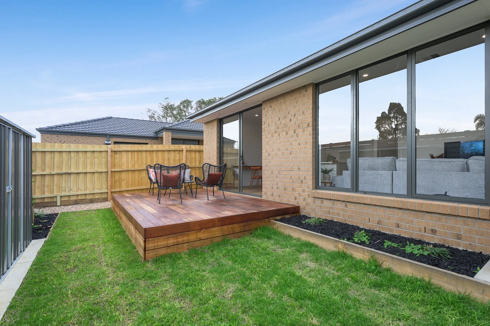 Additional image 19 of U1 & U2/18 Cullis Parade, Bayswater VIC 3153