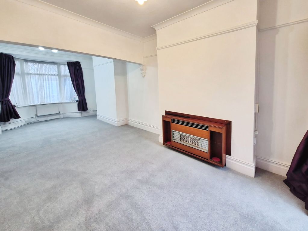 Additional image 6 of 3 bed terraced house to rentOak Street, Newport NP19