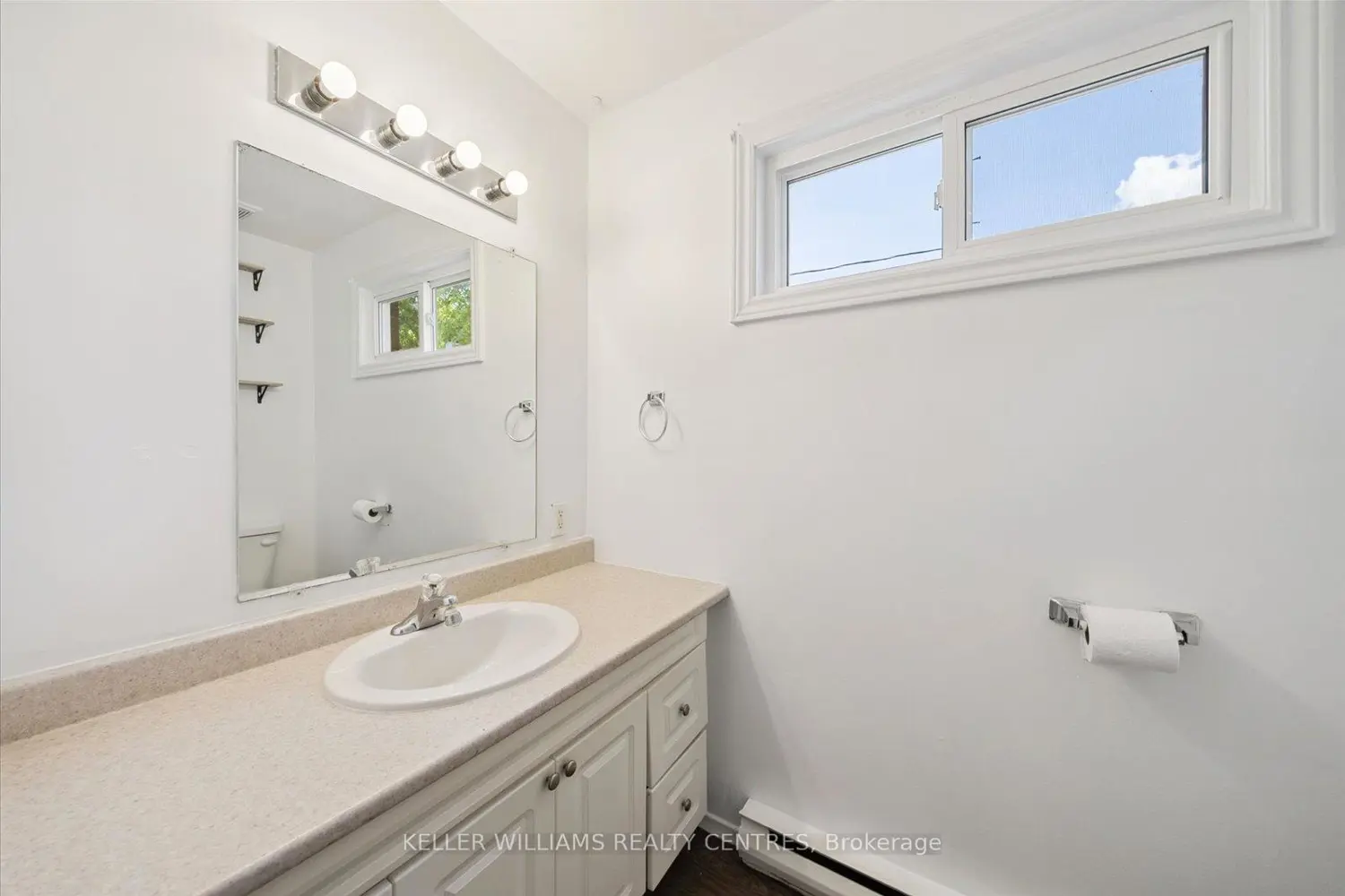 Additional image 12 of 948 Lake Drive