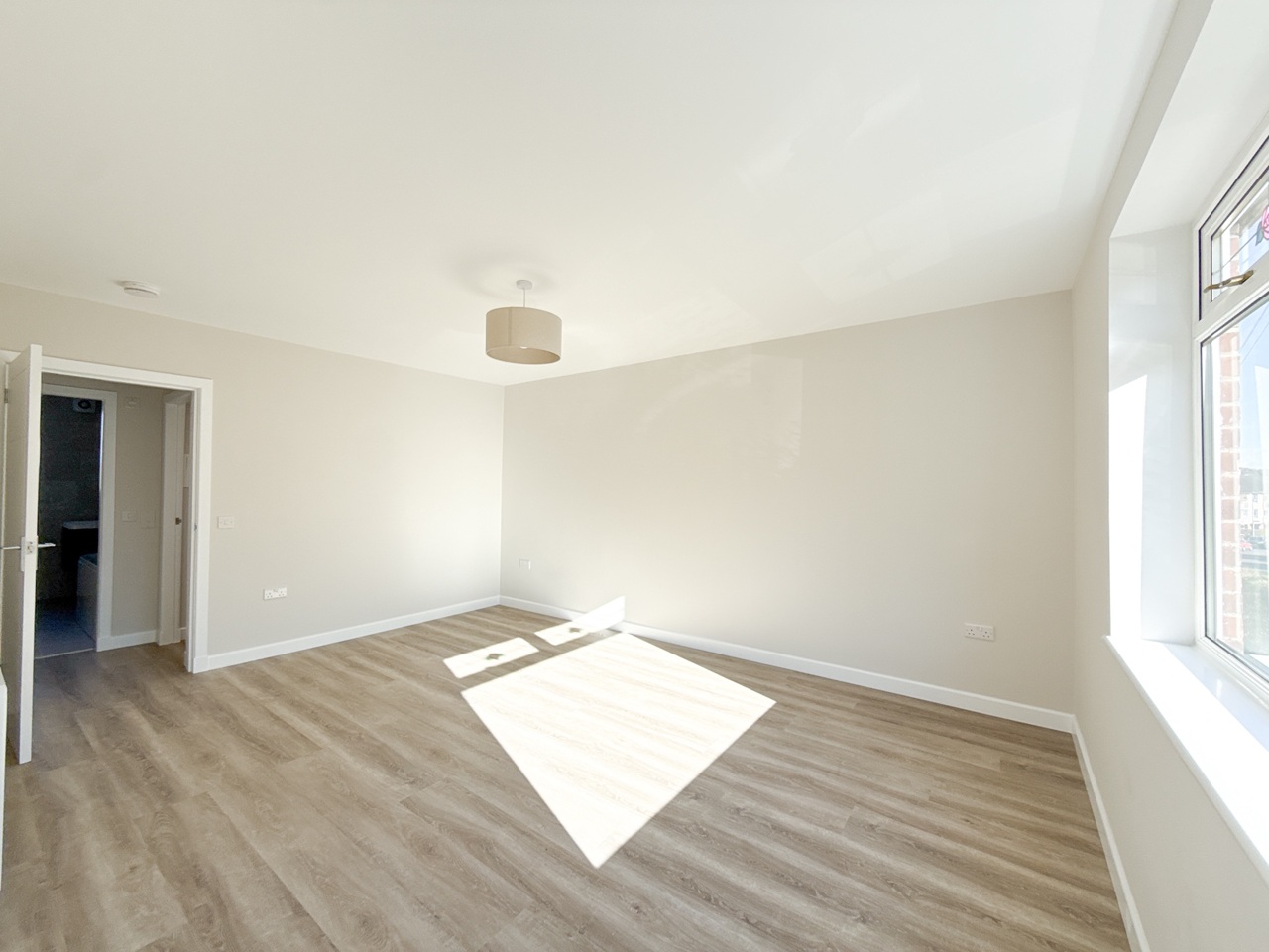 Additional image 11 of 2 Bed Flat, Balcarres Avenue, G12, N1 7GU