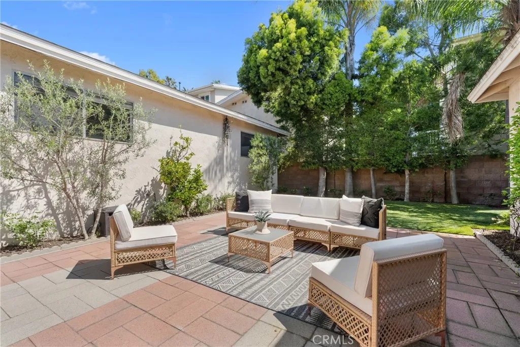 Additional image 32 of 586 36th St, Manhattan Beach, CA 90266