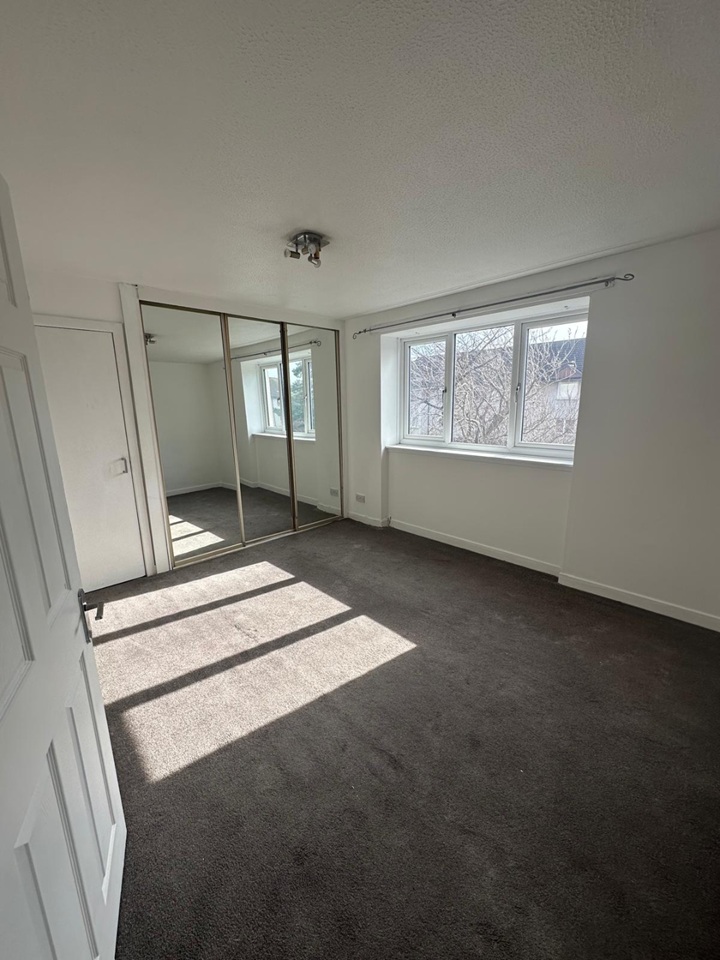 Additional image 8 of 3 Bed Flat, Sandaig Road, G33, N1 7GU