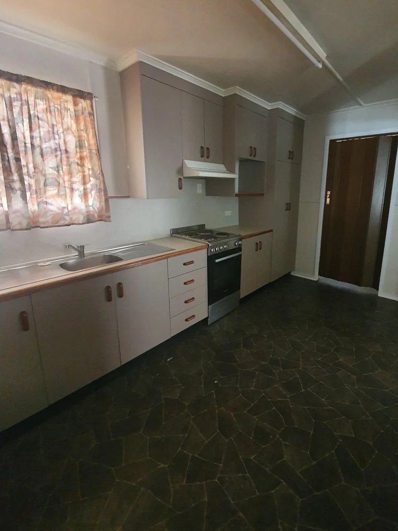 Additional image 6 of 15 Sandalwood Street, Blackwater QLD 4717