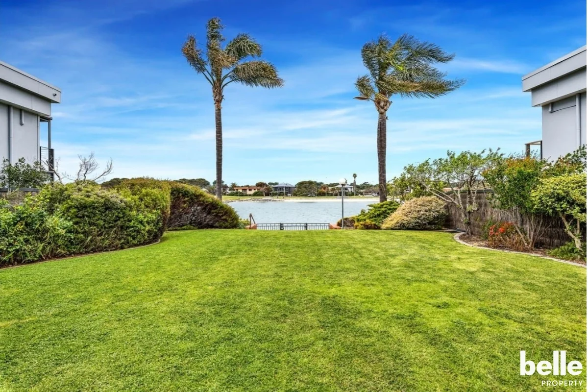 Additional image 12 of 1/74 Military Road, Tennyson SA 5022