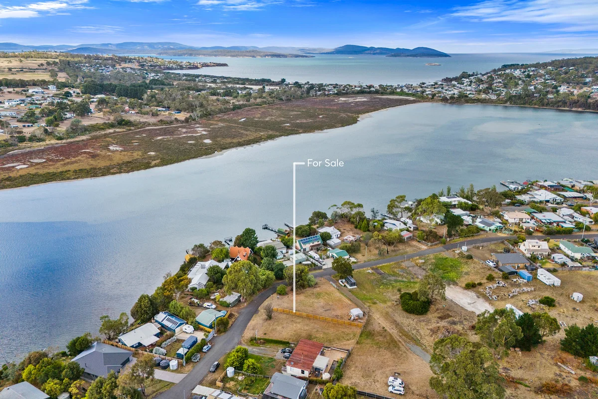 Additional image 2 of 1 & 2/48 Erle Street, Carlton River TAS 7173